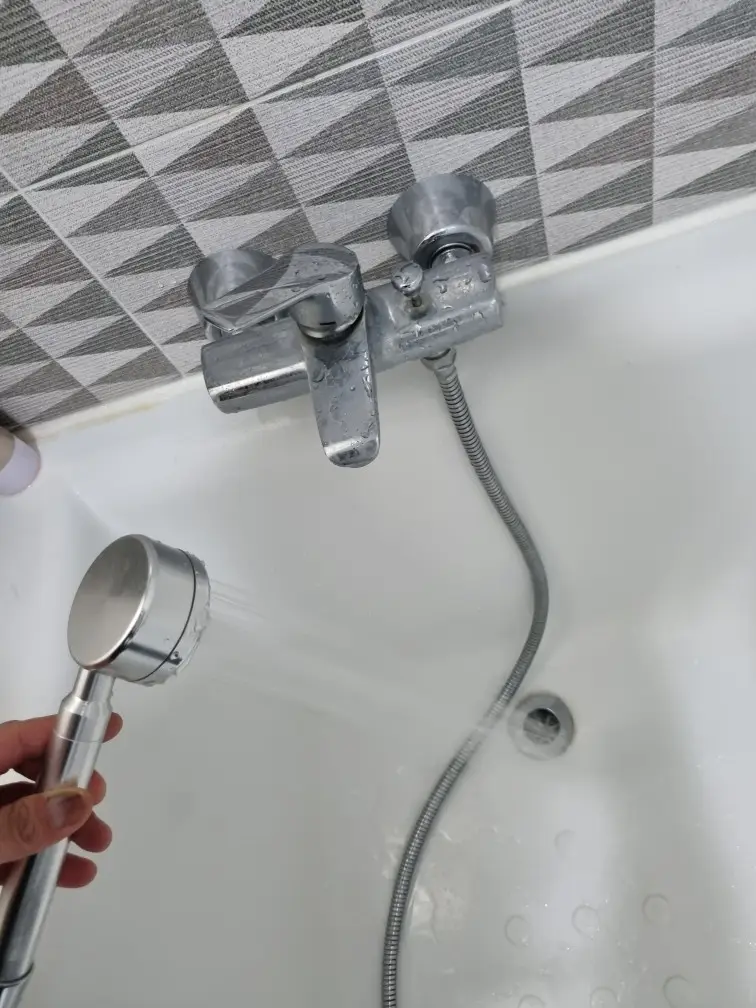 욕실 샤워기 교체, 이거만 보세요